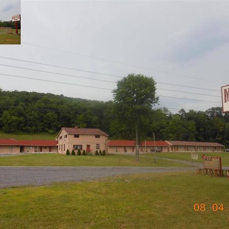 Motel 22 Mapleton Depot Хънтингдън Екстериор снимка