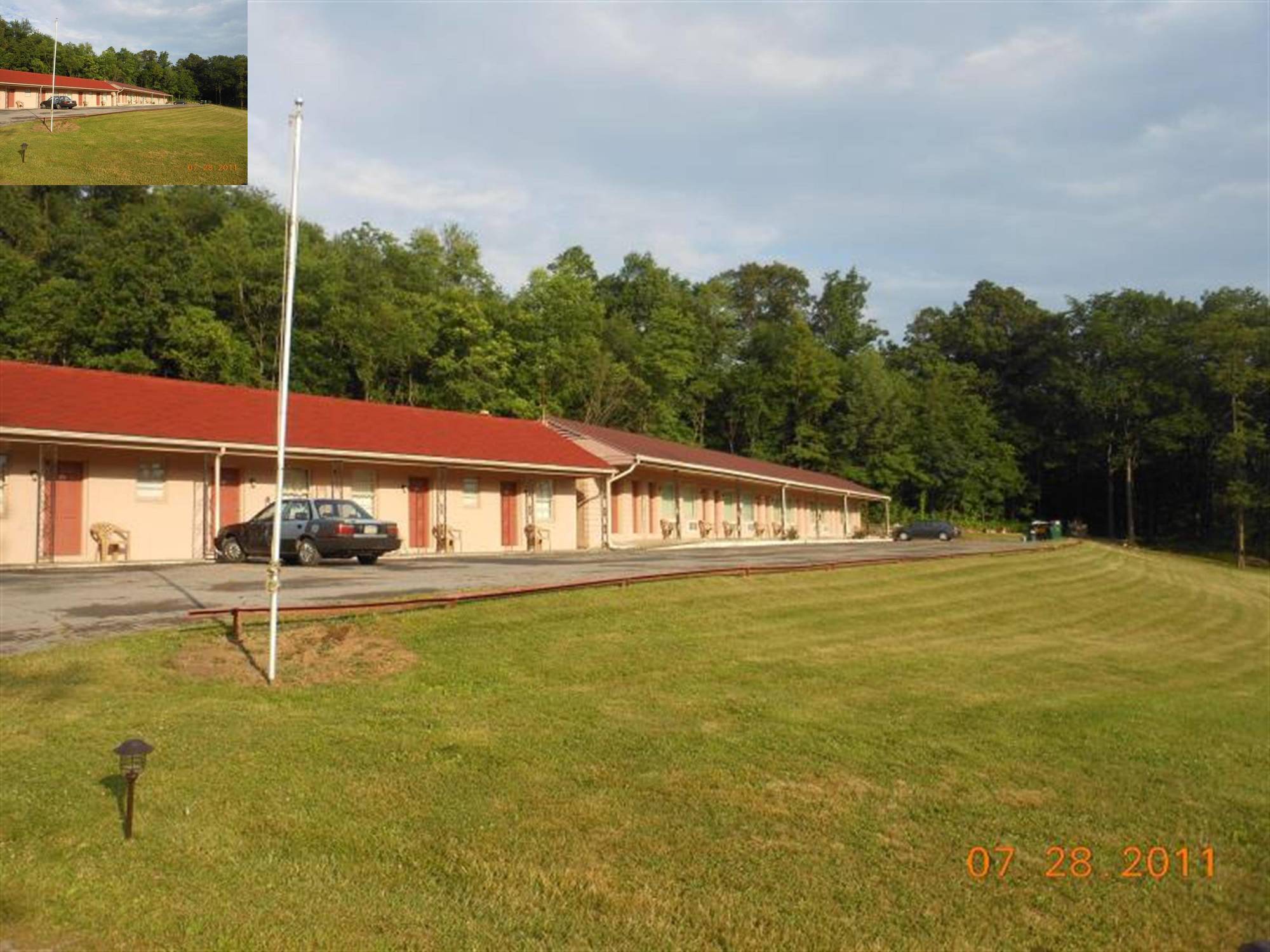 Motel 22 Mapleton Depot Хънтингдън Екстериор снимка